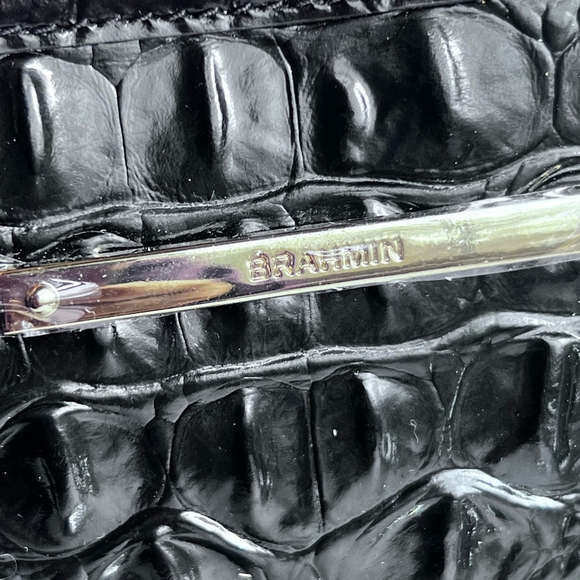 Brahmin NWOT Asher Satchel Black Melbourne Croc Embossed Crossbody - Picture 6 of 10